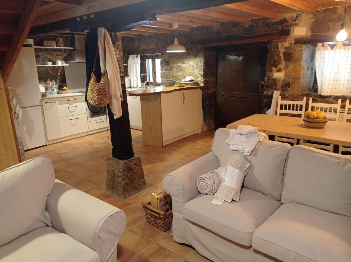 Amplia Y Comoda Casa De Piedra Con Porche Y Jardin San Roque de Ríomiera Extérieur photo
